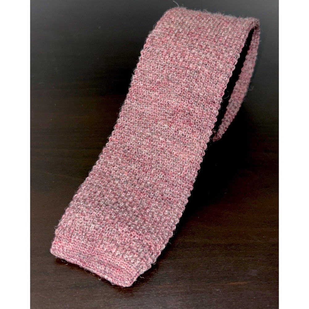 Vintage Private Club Tie 100% Wool Square End Knit Necktie Mauve Purple Skinny
